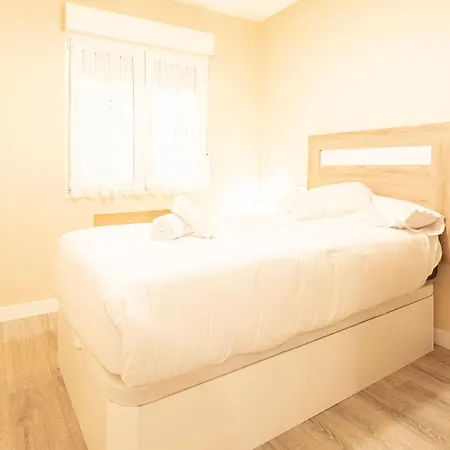 Apartamento Schulz Gijón Esterno foto